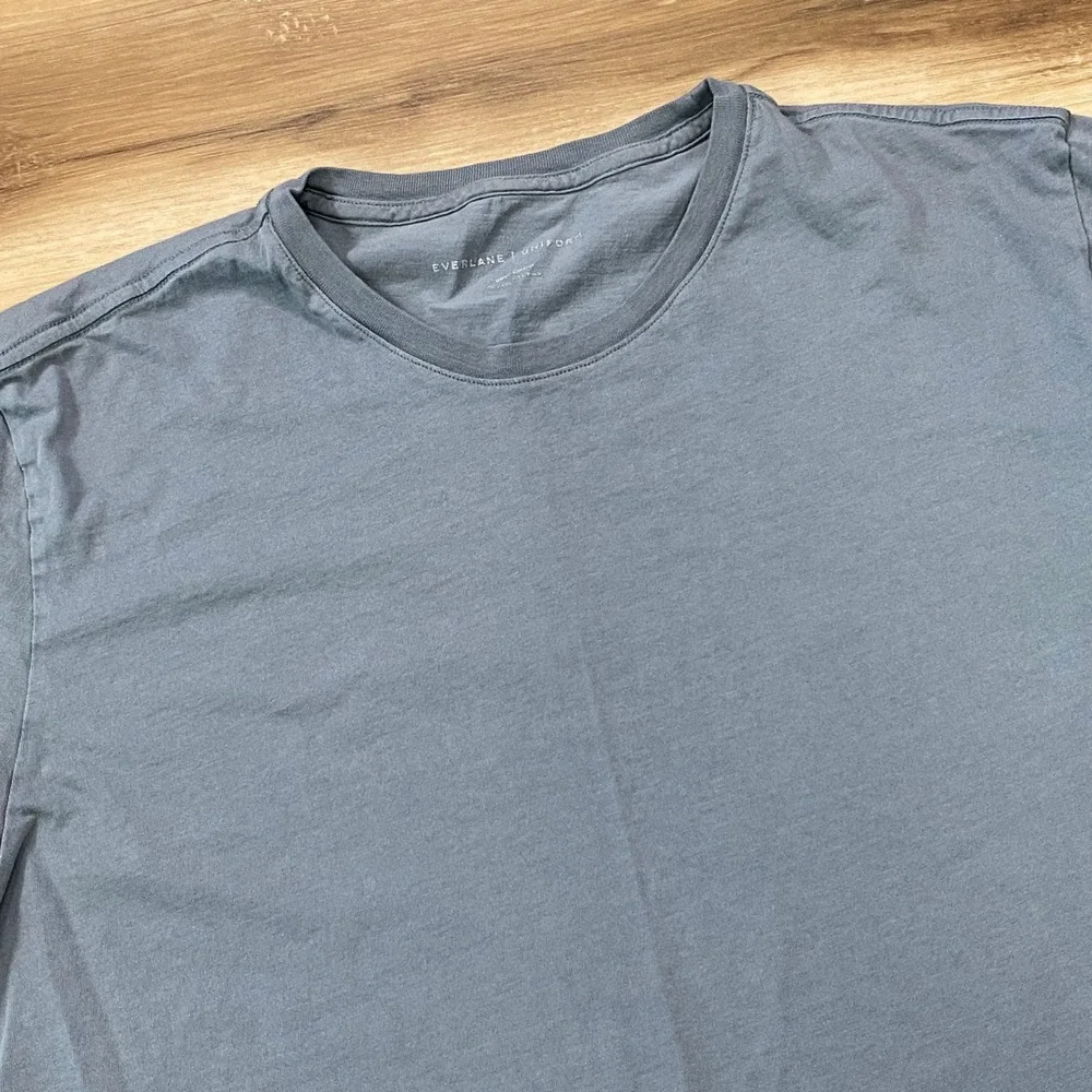 Everlane T-Shirt Men Large Organic Cotton Crew Neck Slate Blue Gray Minimalist - Picture 2 of 9